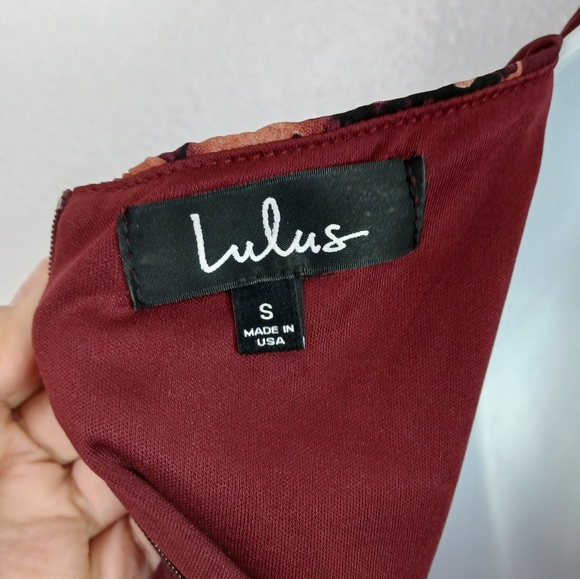 Lulu's Rancho Burgundy Floral Print Lace-Up Maxi Dress Women's Size S - Picture 14 of 14